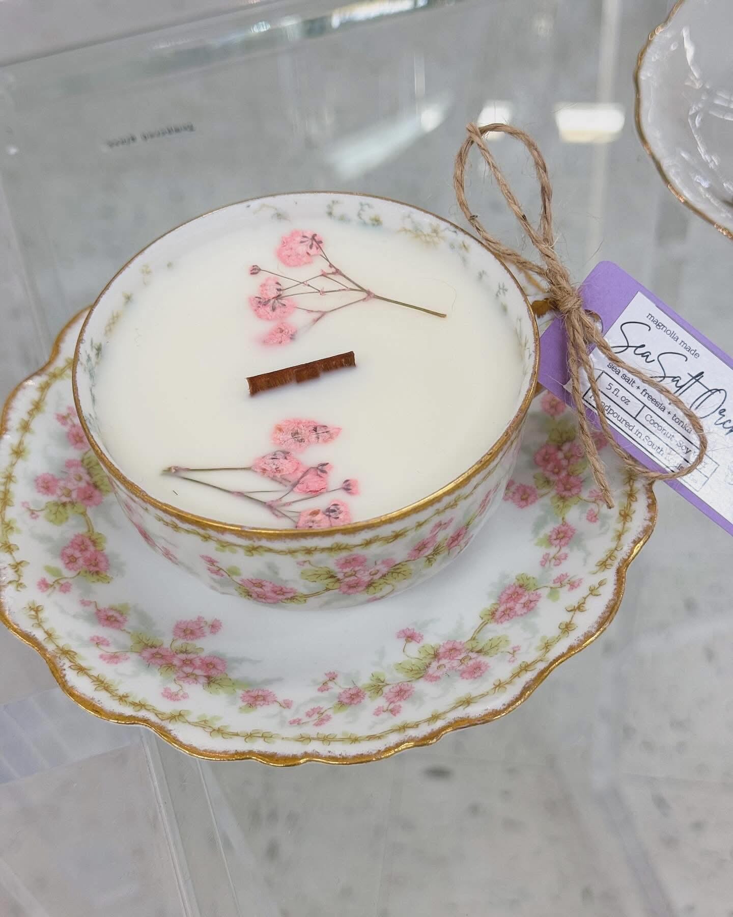 Teacup Candle